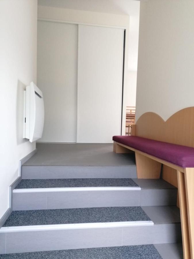 Appartement Lily-Rose Cerizay Exteriör bild