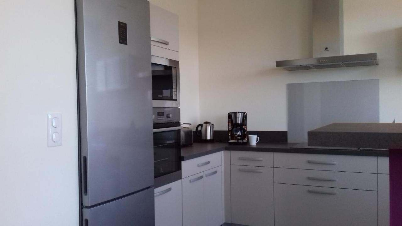 Appartement Lily-Rose Cerizay Exteriör bild