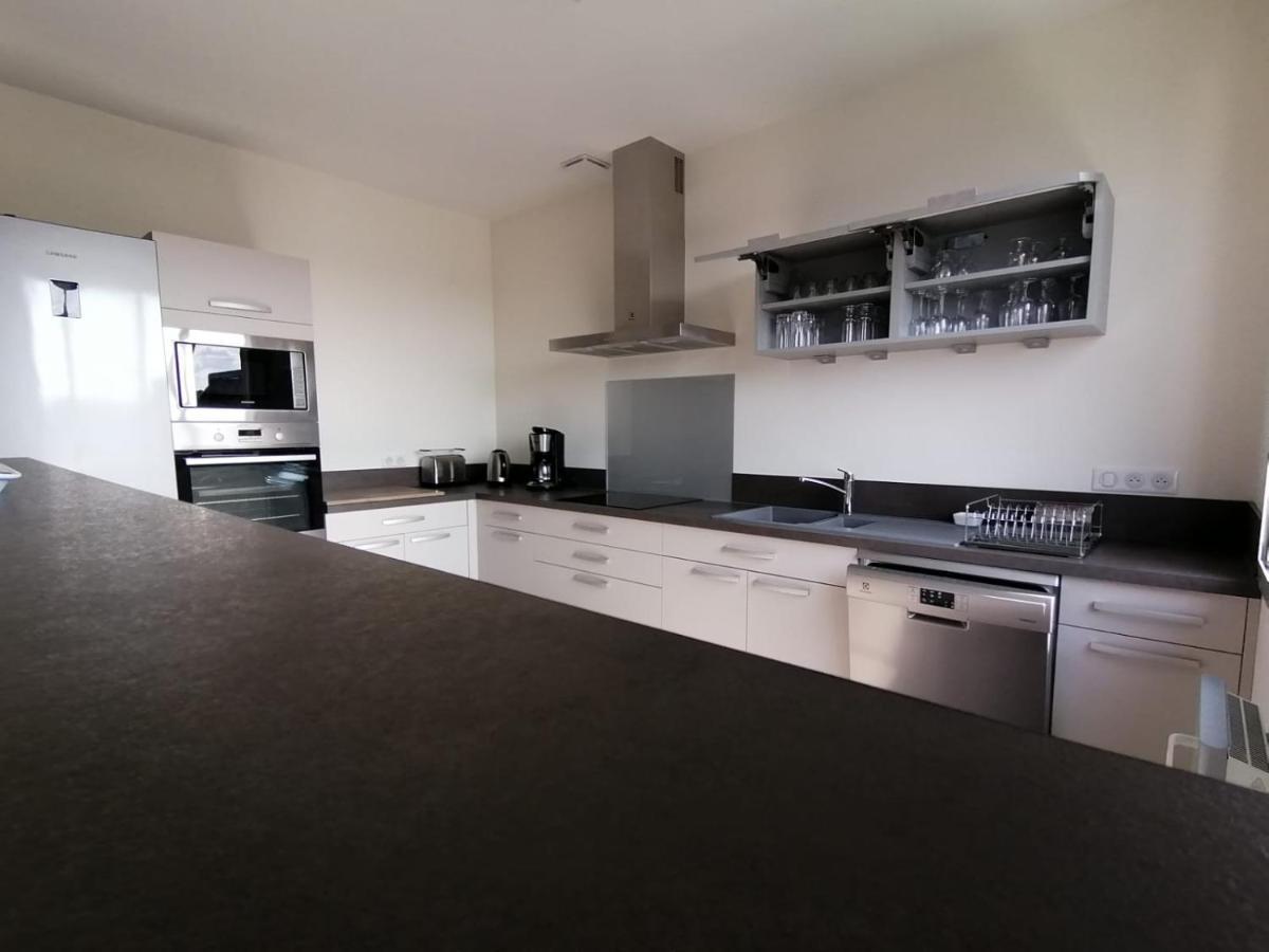 Appartement Lily-Rose Cerizay Exteriör bild